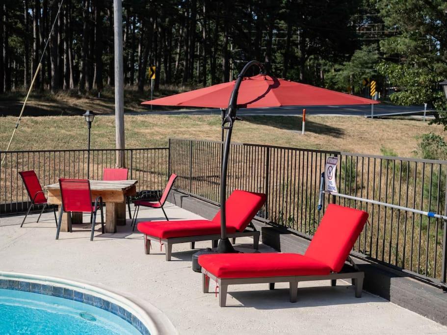 Stonegate Lodge 2 Queen Beds Wifi Tv Salt Water Pool Fire Pits #303 Eureka Springs Exterior foto